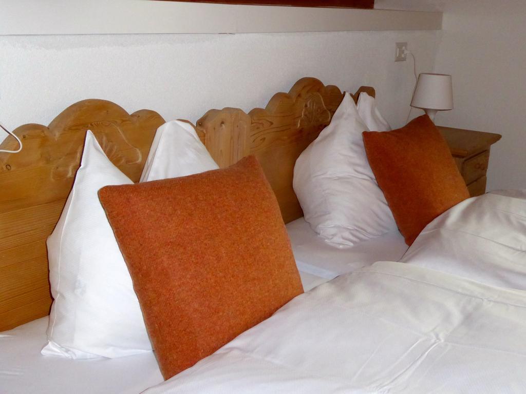 Hotel Roseg-Gletscher Pontresina Phòng bức ảnh